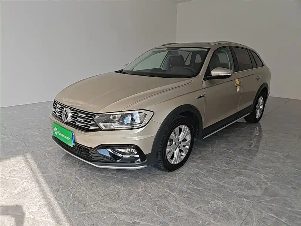 Купить Volkswagen C-Trek
