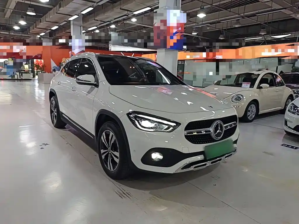 Mercedes-Benz GLA — миниатюра 4