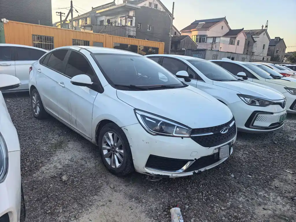Chery New Energy Arrizo 5e — миниатюра 5