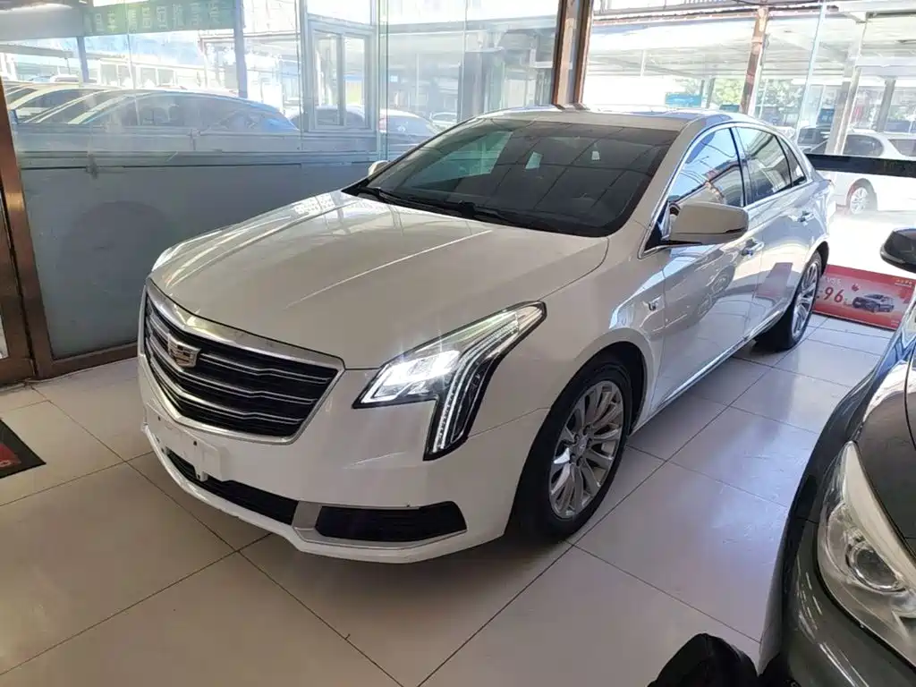 Cadillac XTS