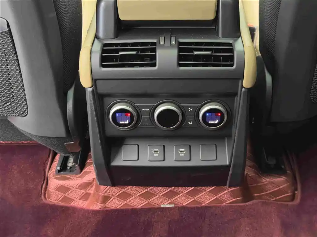 Land Rover Defender — миниатюра 14