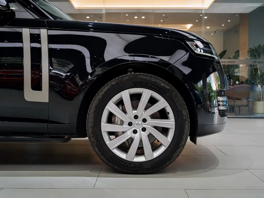 Land Rover Range Rover — миниатюра 26