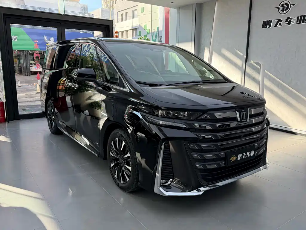 Toyota Vellfire — миниатюра 22