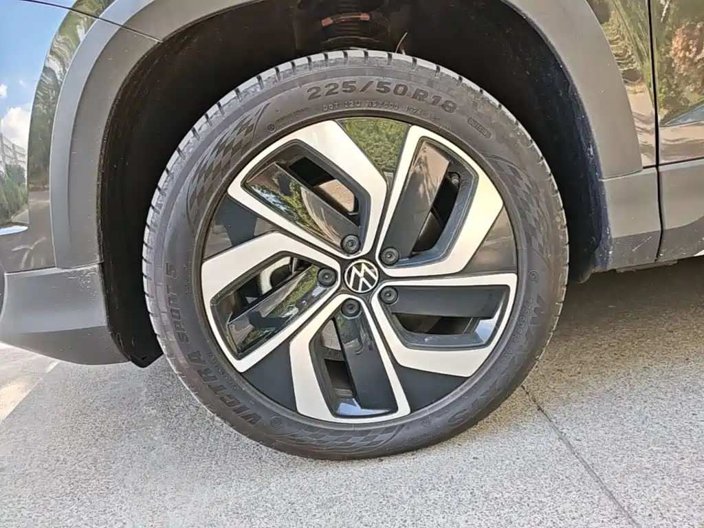 Volkswagen Tharu — миниатюра 23