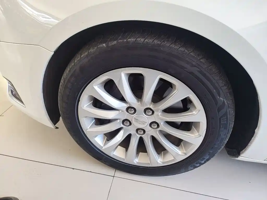 Cadillac XTS — миниатюра 23