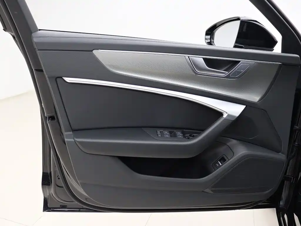 Audi A6L — миниатюра 5