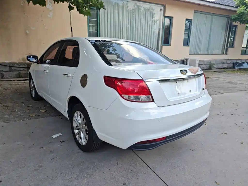 Geely Vision — миниатюра 5