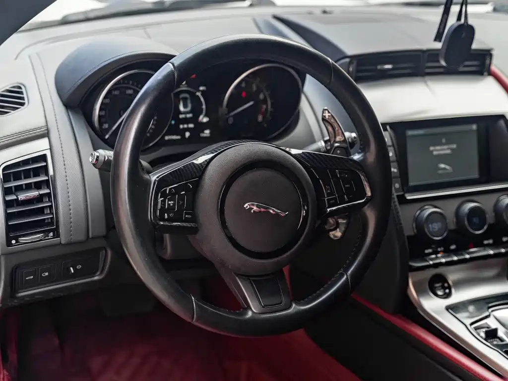 Jaguar F-Type 2016 3.0 SC