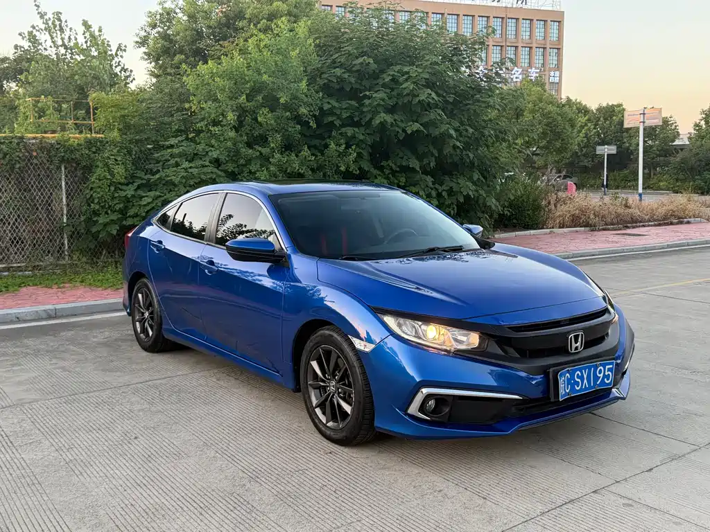 Honda Civic — миниатюра 3