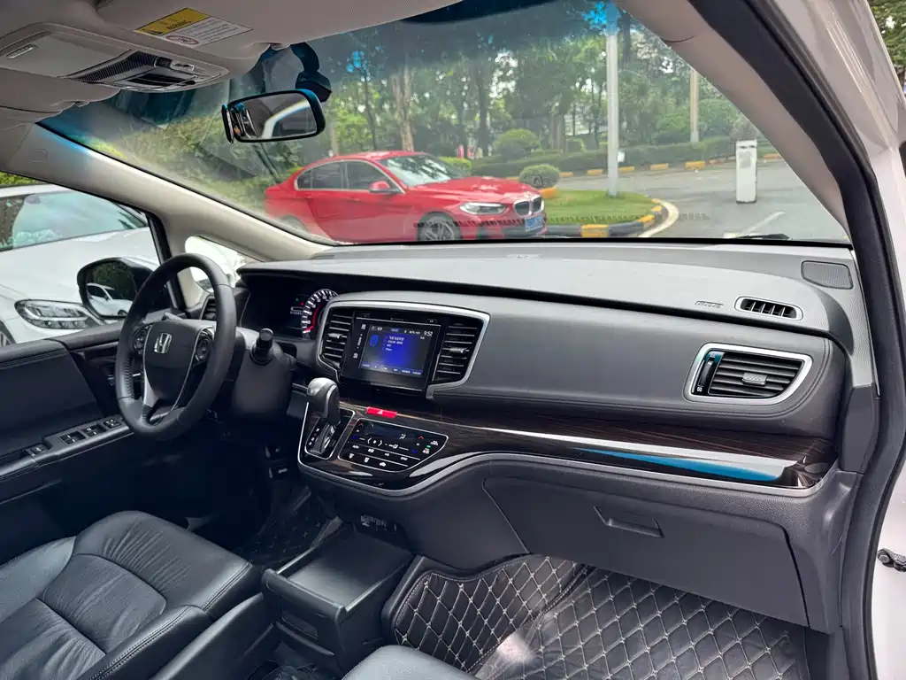 Honda Odyssey — миниатюра 13