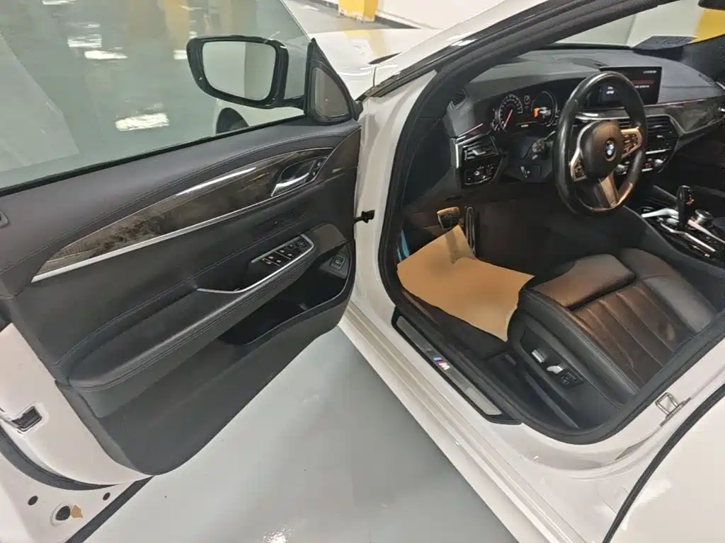 BMW 6 Series GT — миниатюра 16