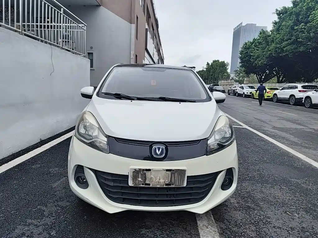 Changan BenBen — миниатюра 3