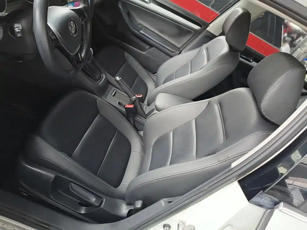 Volkswagen Sagitar — миниатюра 15