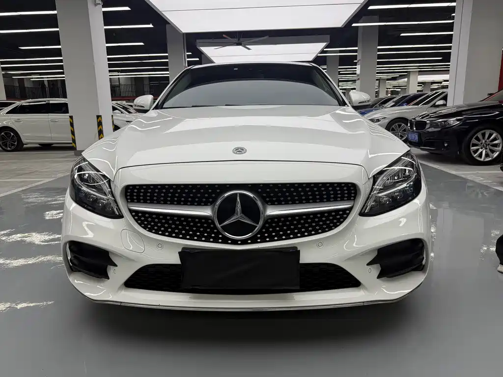 Mercedes-Benz C-Class — миниатюра 31