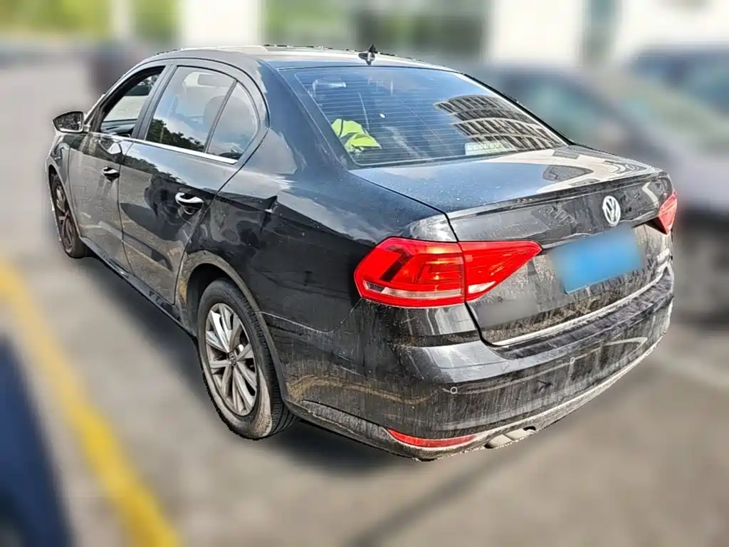 Volkswagen Lavida — миниатюра 7