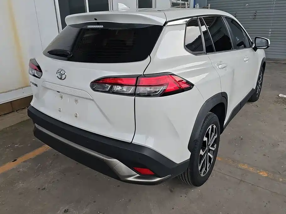 Toyota Frontlander — миниатюра 3