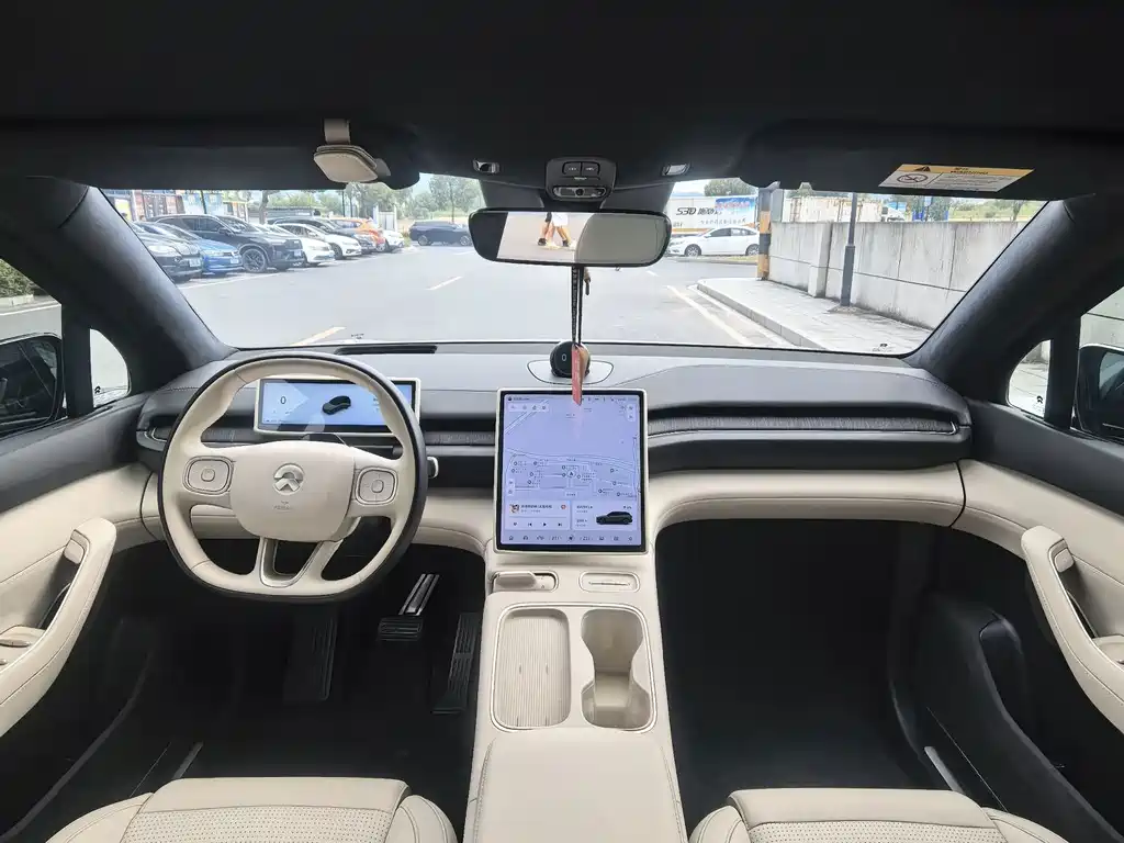 NIO ES6 — миниатюра 13