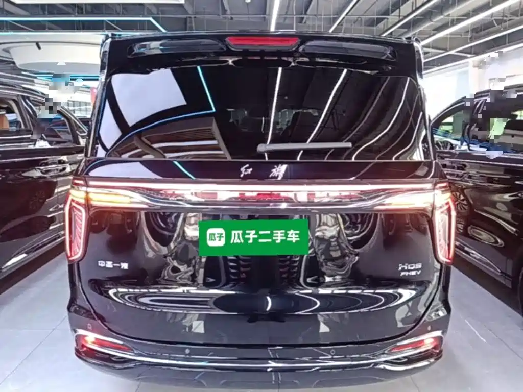 Hongqi Hongqi HQ9 PHEV — миниатюра 6