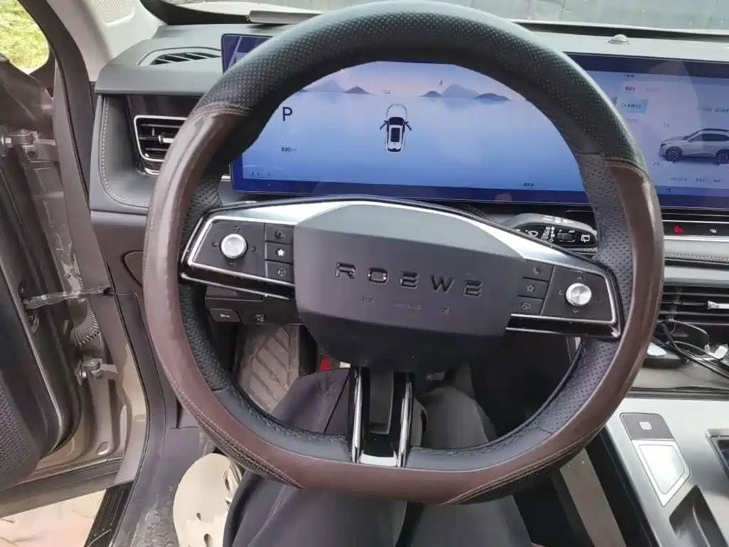 Roewe RX5 — миниатюра 11