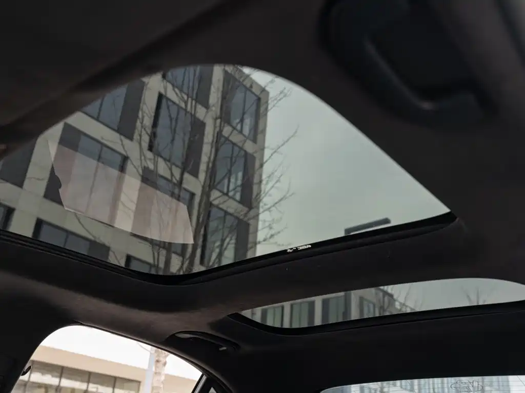 MERCEDES-BENZ E CLASS AMG