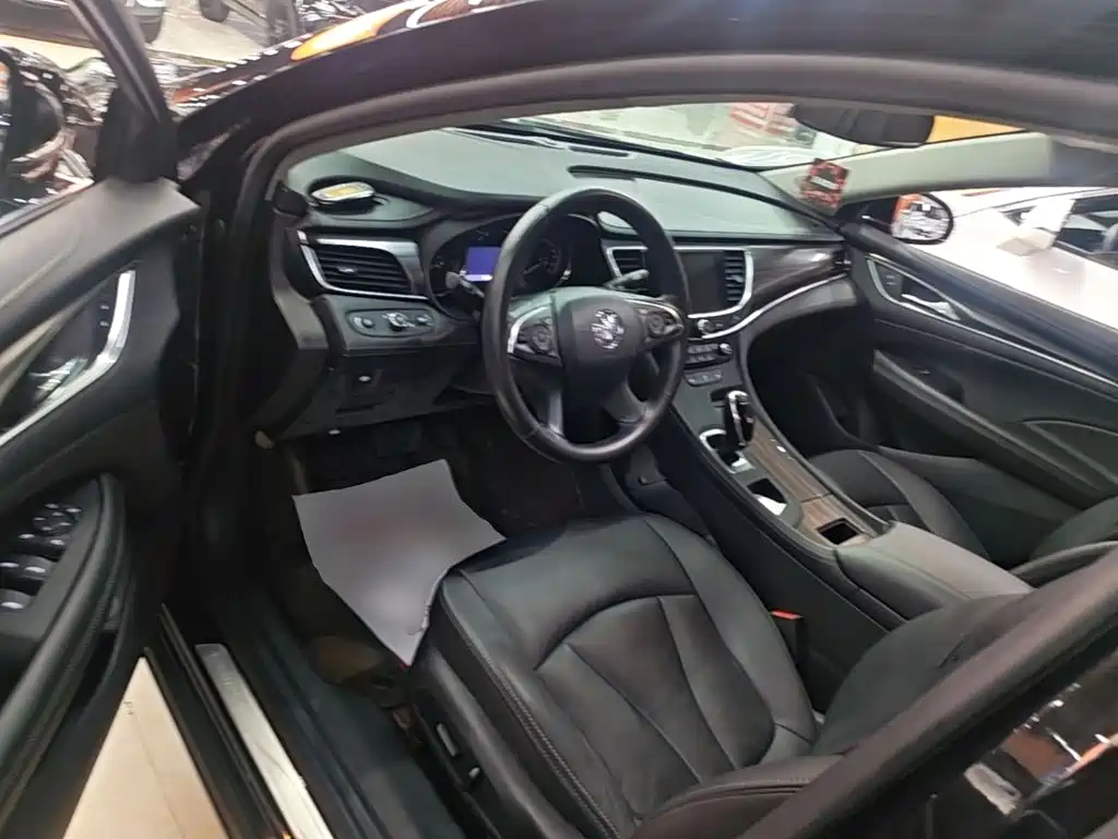 Buick LaCrosse — миниатюра 15