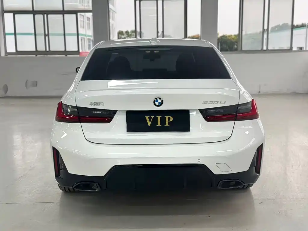 BMW 3 Series — миниатюра 8