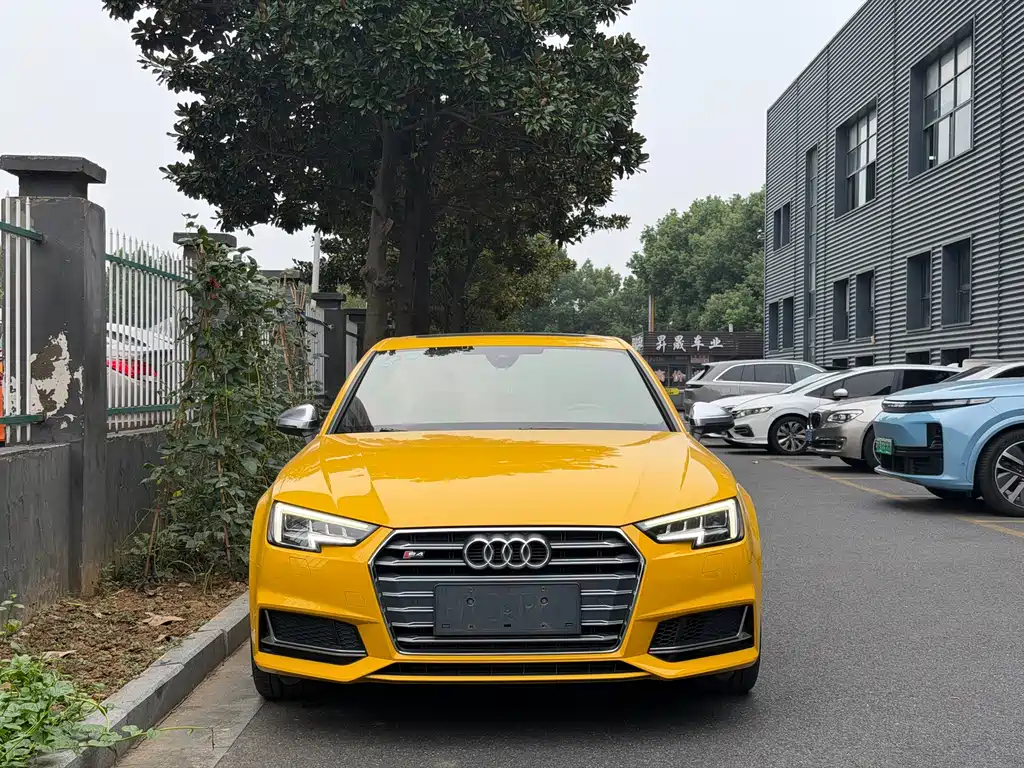 Audi S4 — миниатюра 2