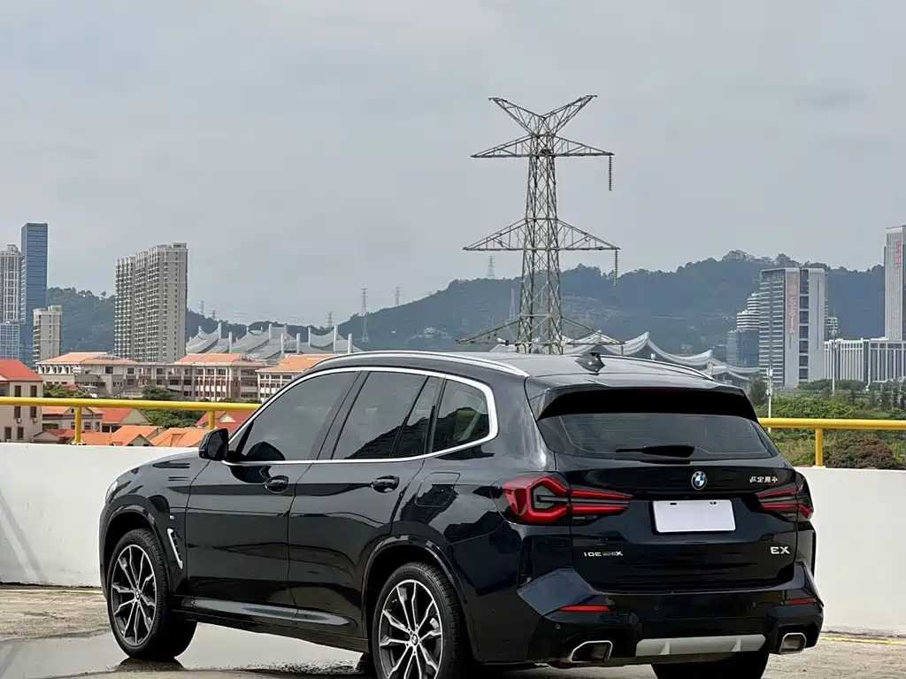 BMW X3 — миниатюра 13