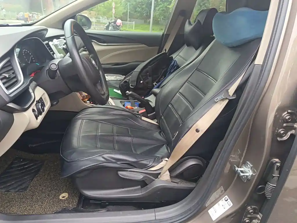 Buick Excelle — миниатюра 11