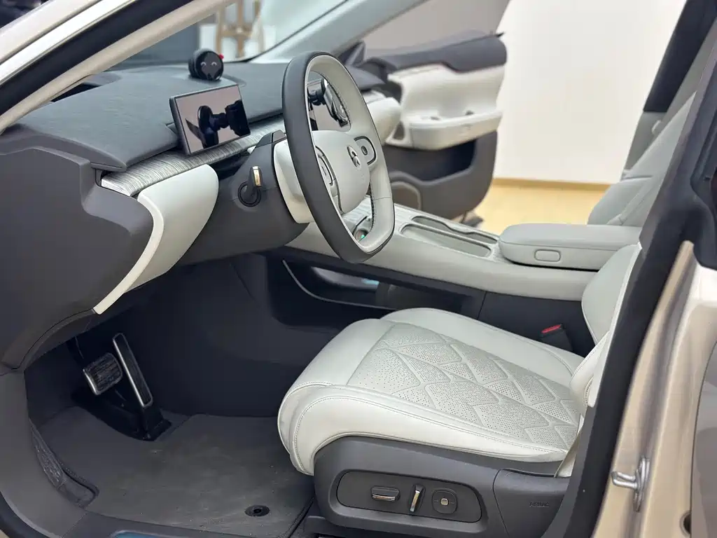 NIO ET7 — миниатюра 9