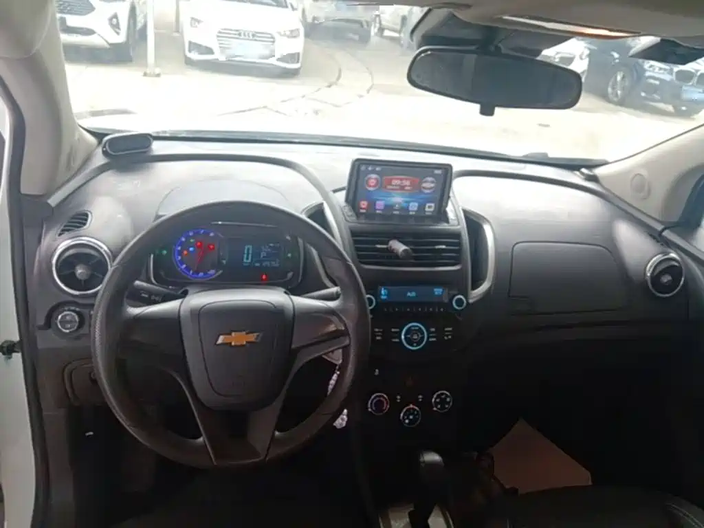 Chevrolet Trax — миниатюра 10