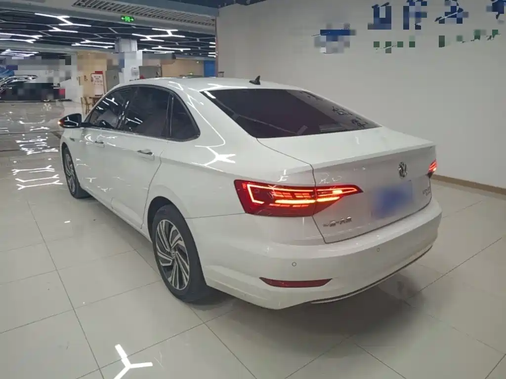 Volkswagen Sagitar — миниатюра 5