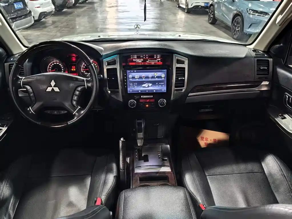 Mitsubishi V97 2019 3.8L AT