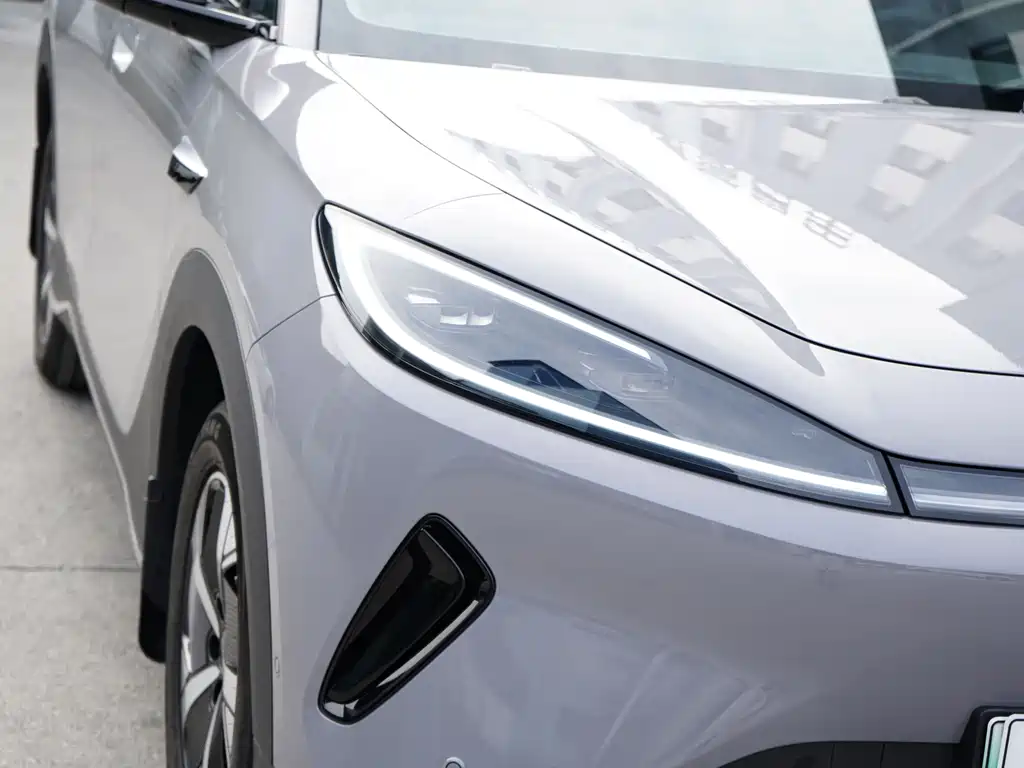 BYD Sealion 05 EV — миниатюра 8