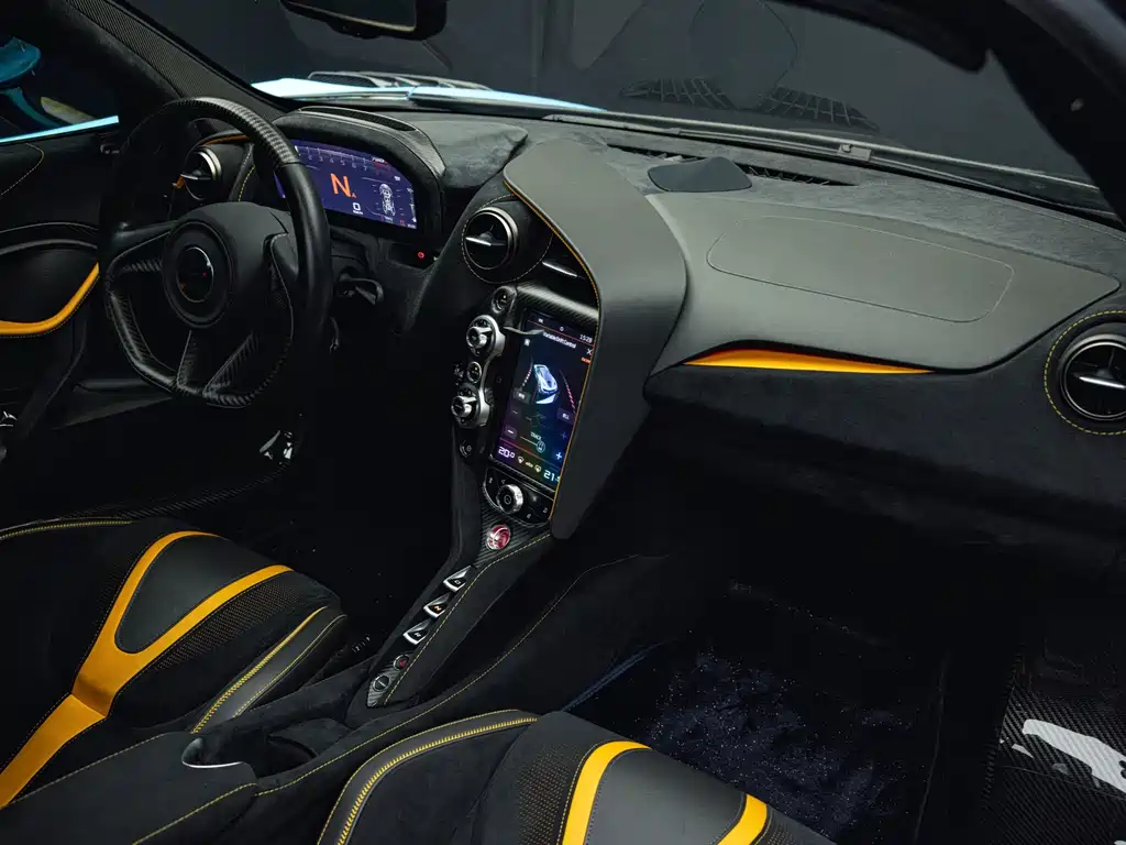 McLaren 720S 4.0T Coupe, фото 26