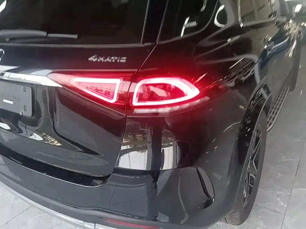 Mercedes-Benz GLE (Import) — миниатюра 8
