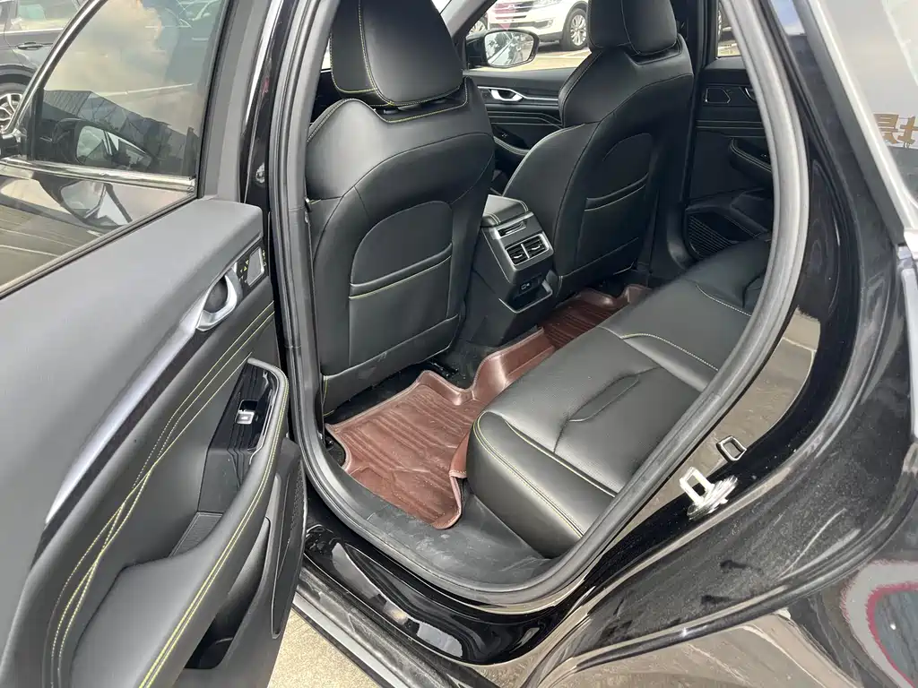 Geely Preface 2023 1.5TD