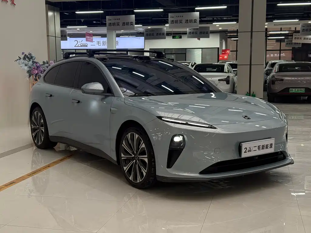 NIO NIO ET5T