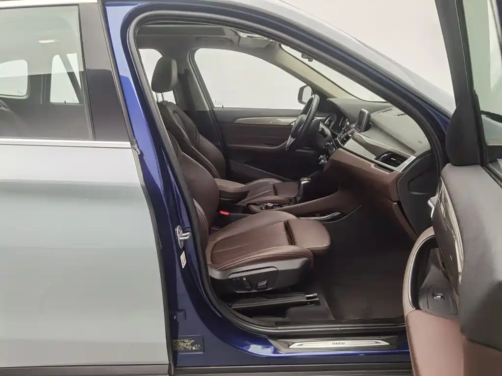 BMW X1 — миниатюра 23