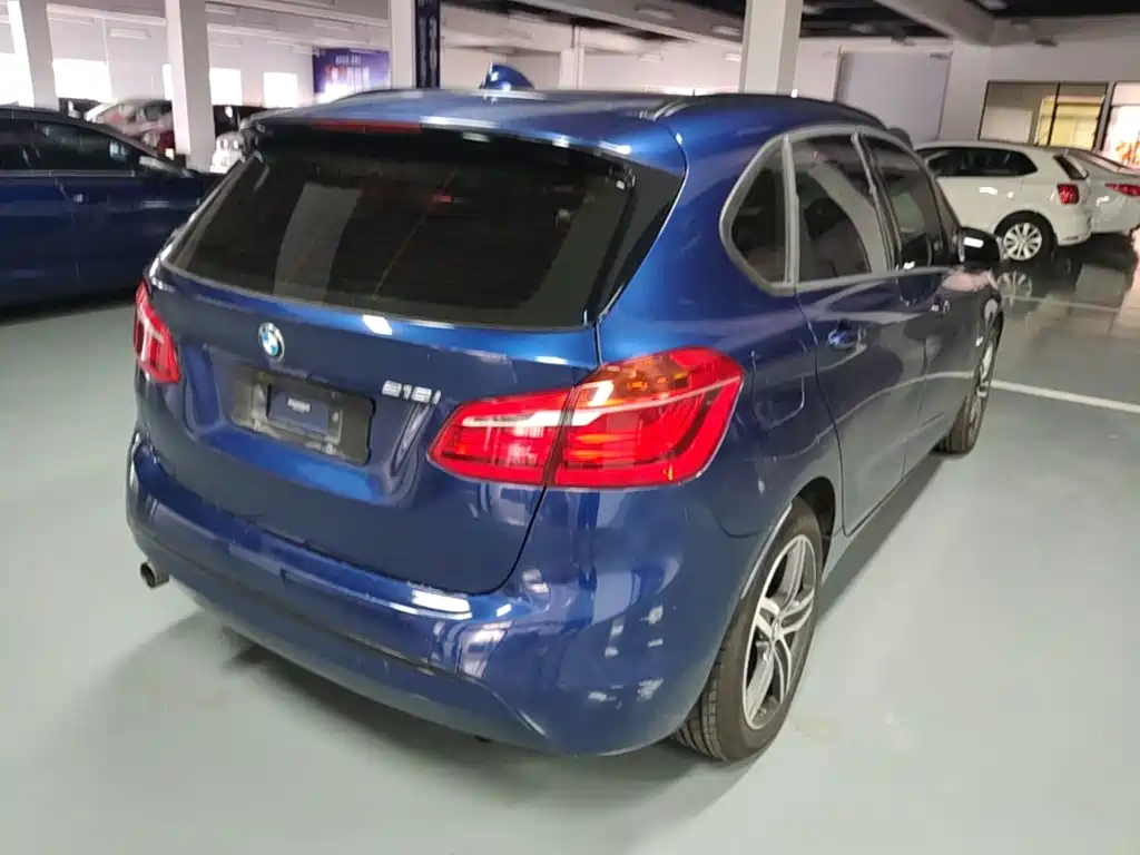 BMW 2 Series Active Tourer — миниатюра 7