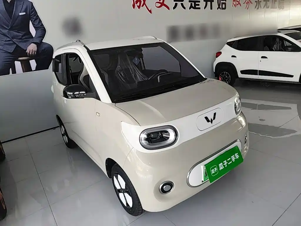Wuling MINIEV — миниатюра 4
