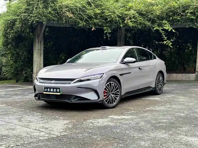 BYD HAN 2025