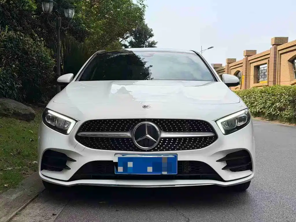 Mercedes-Benz A-Class — миниатюра 2