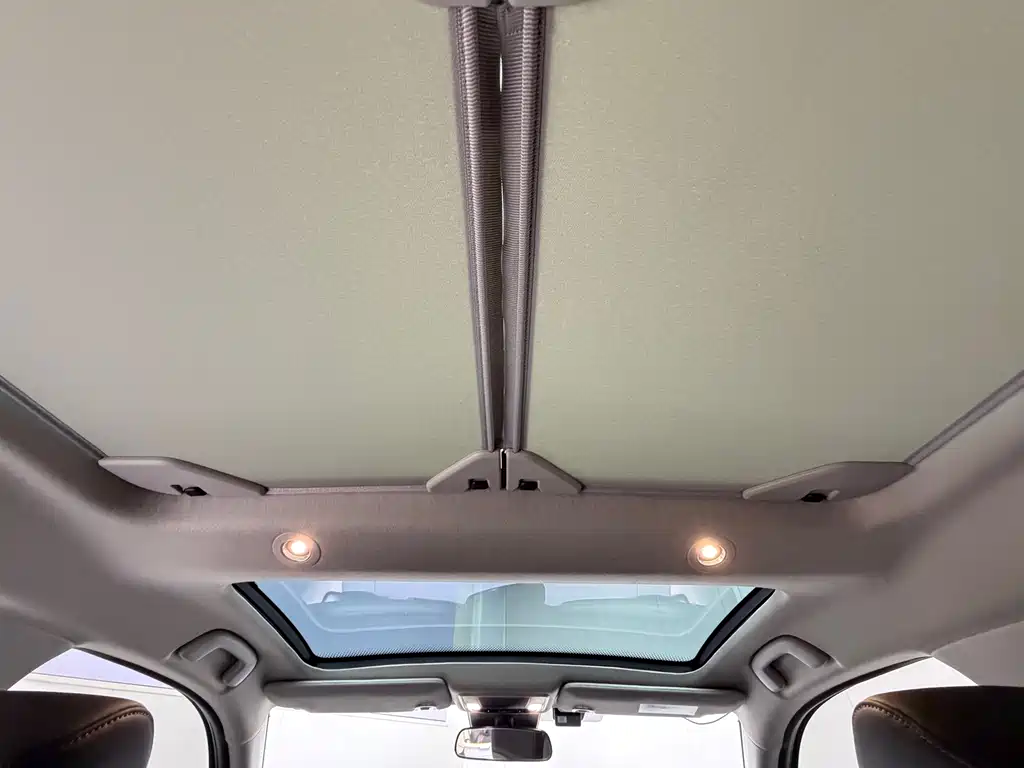 Honda Vezel — миниатюра 18