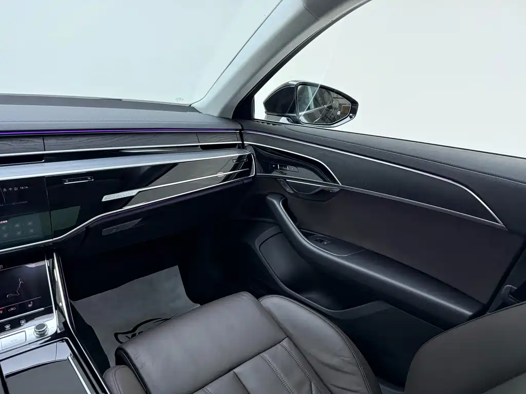 Audi A8 — миниатюра 11