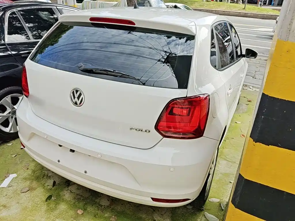 Volkswagen Polo — миниатюра 7