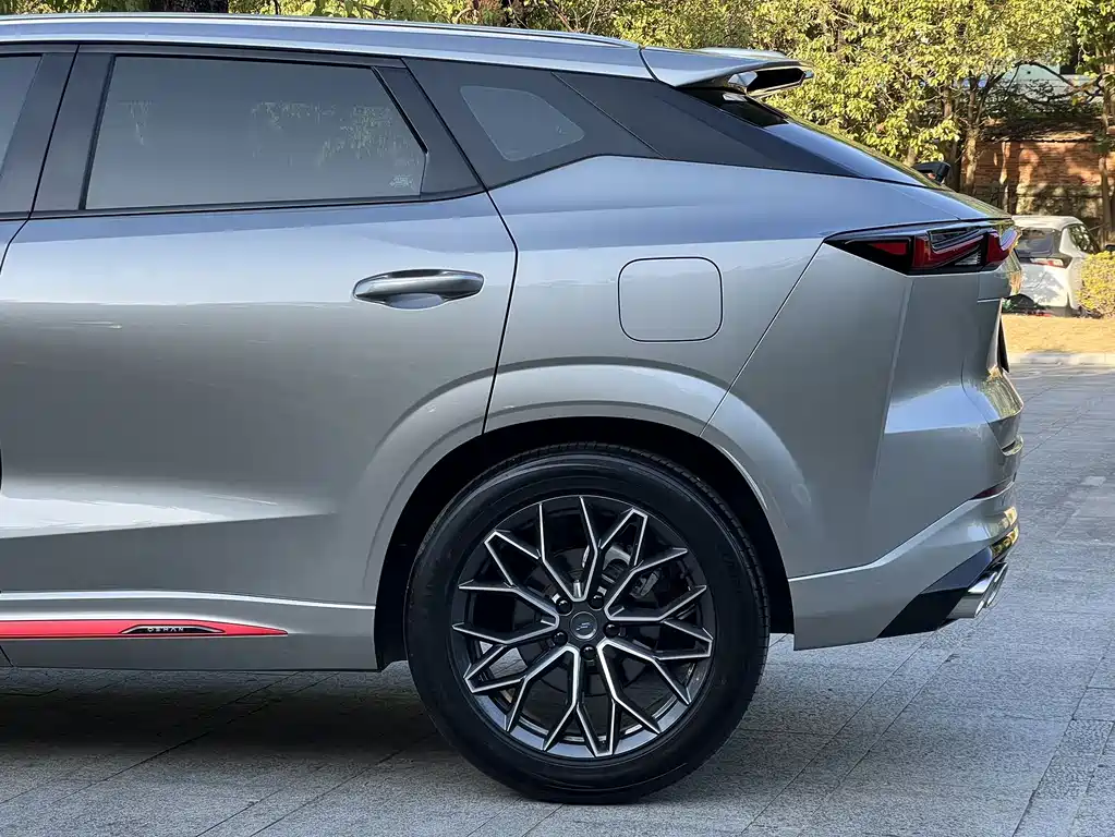 CHANGAN CHANGAN AUCHAN Z6