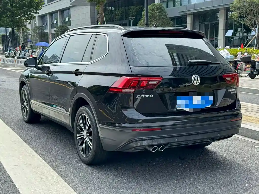 Volkswagen Tiguan L — миниатюра 9