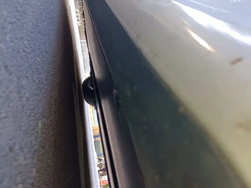 Tesla Model 3 — миниатюра 17