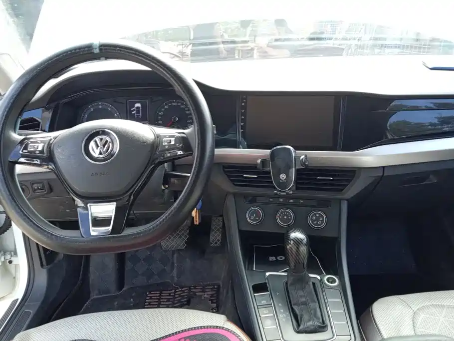 Volkswagen Bora — миниатюра 12